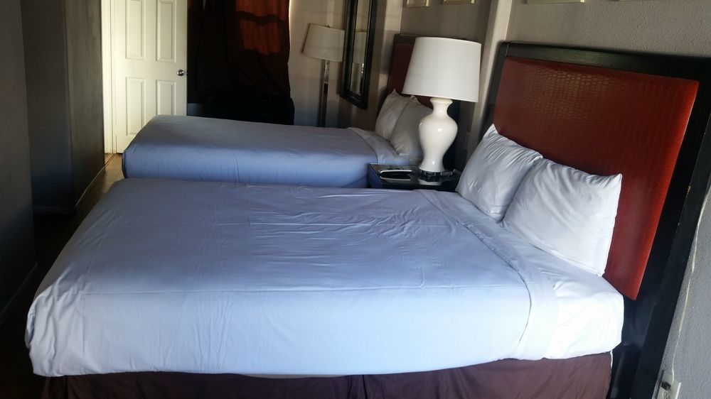 أوسيانسيدي، سان ديغو، كاليفورنيا Coast Inn المظهر الخارجي الصورة